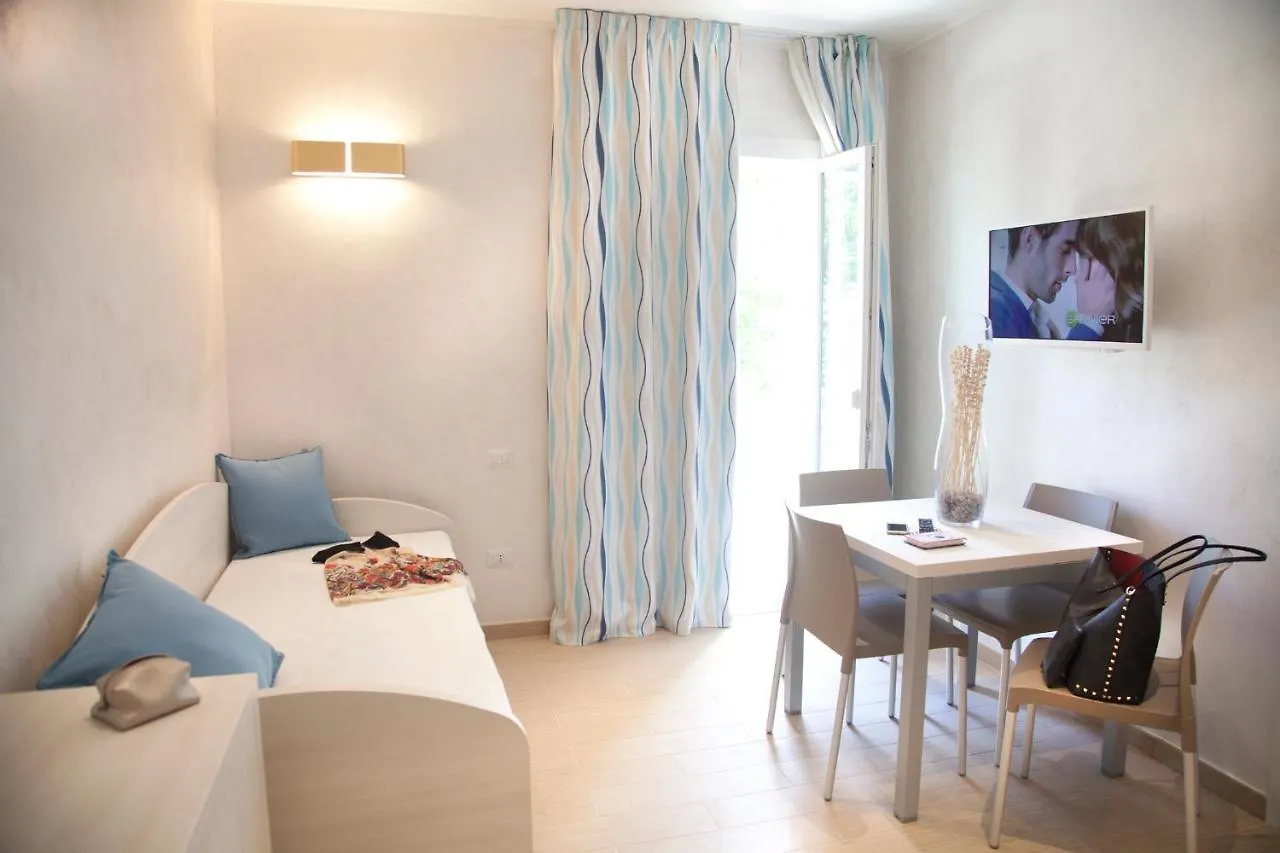 Marina Beach Suite Hotel  Римини